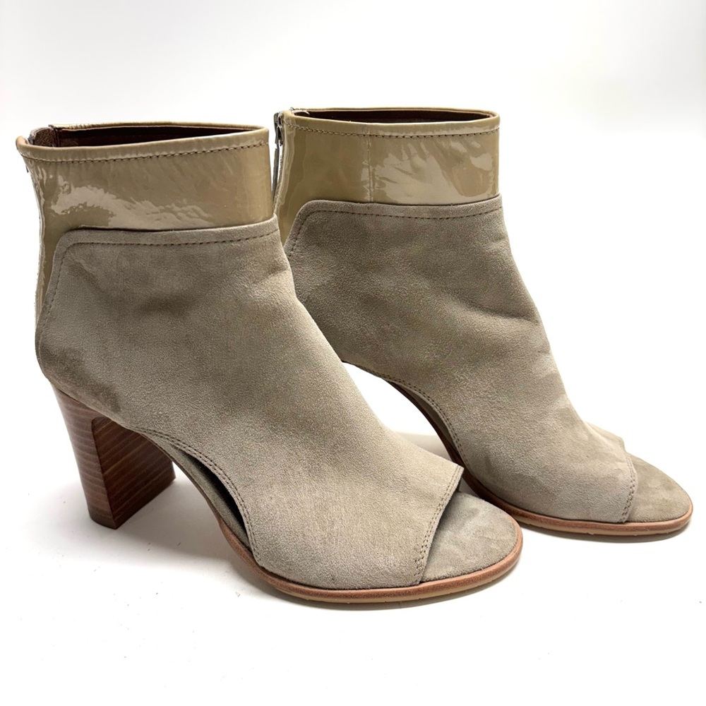 Donald J Pliner Suede Open Toe Heeled Ankle Boot Shoes Back Zip Beige Tan Size 6 - Picture 16 of 16